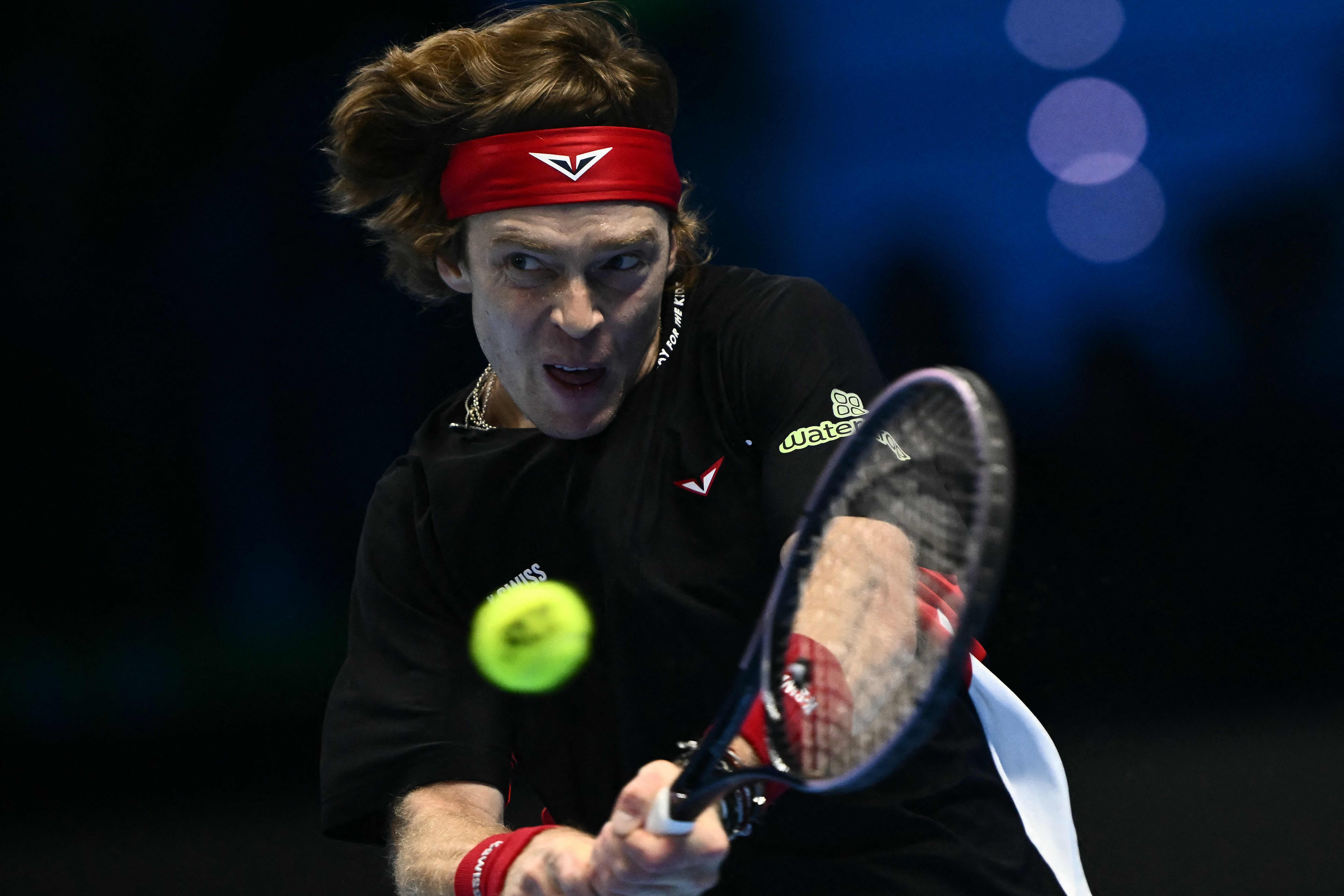 米兰体育-德国网球队碾压欧洲网球队,兹维列夫关键制胜的简单介绍