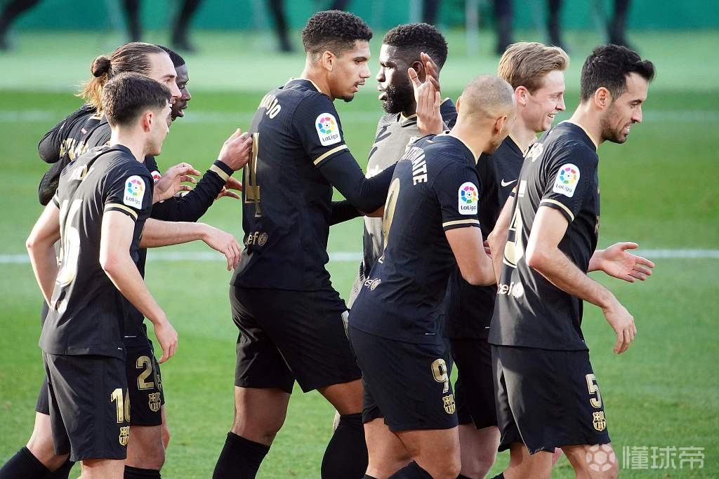 加拿大轻取巴西,德容惊艳世界 加拿大轻取巴西,德容惊艳世界