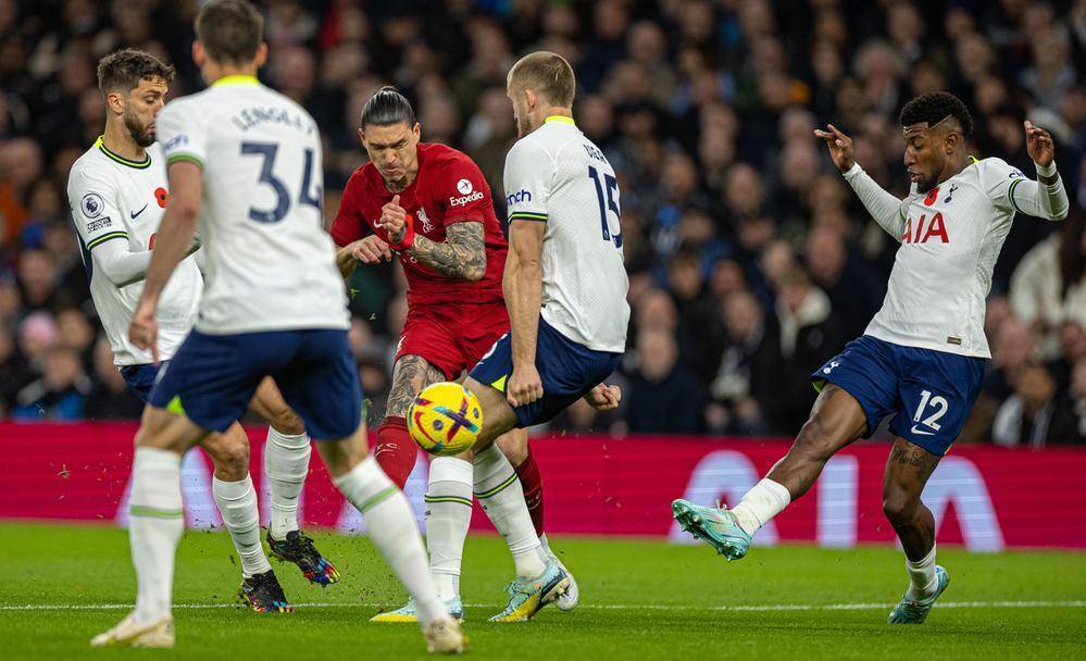 南美球队强势入侵亚洲，联赛竞争激烈异常的简单介绍