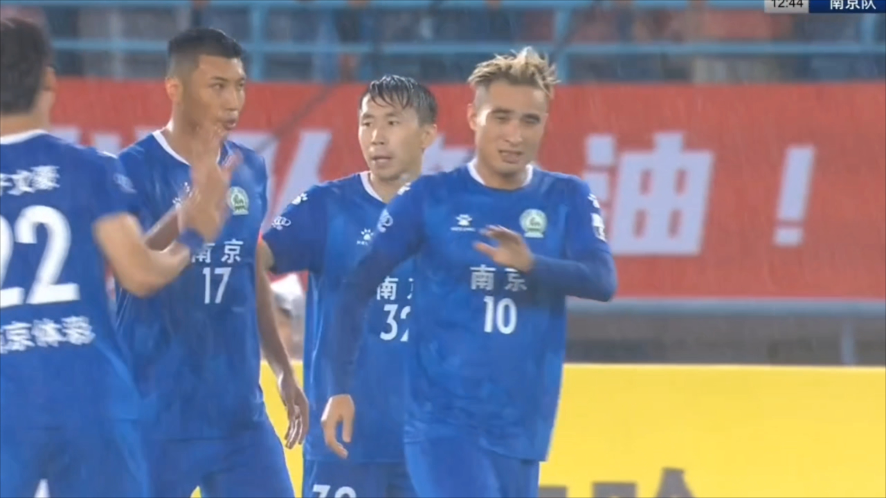 江苏男篮防守漏洞明显，CBA球队迎接挑战