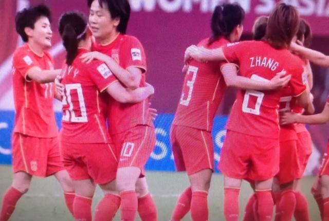 包含卫冕之路：中国女足再战冠军的词条