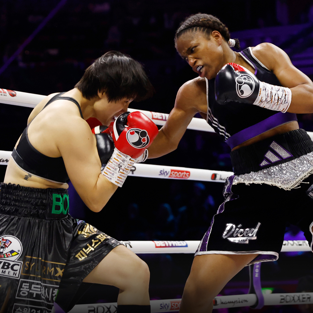 德国女子拳击选手击败对手，成功晋级半决赛的简单介绍