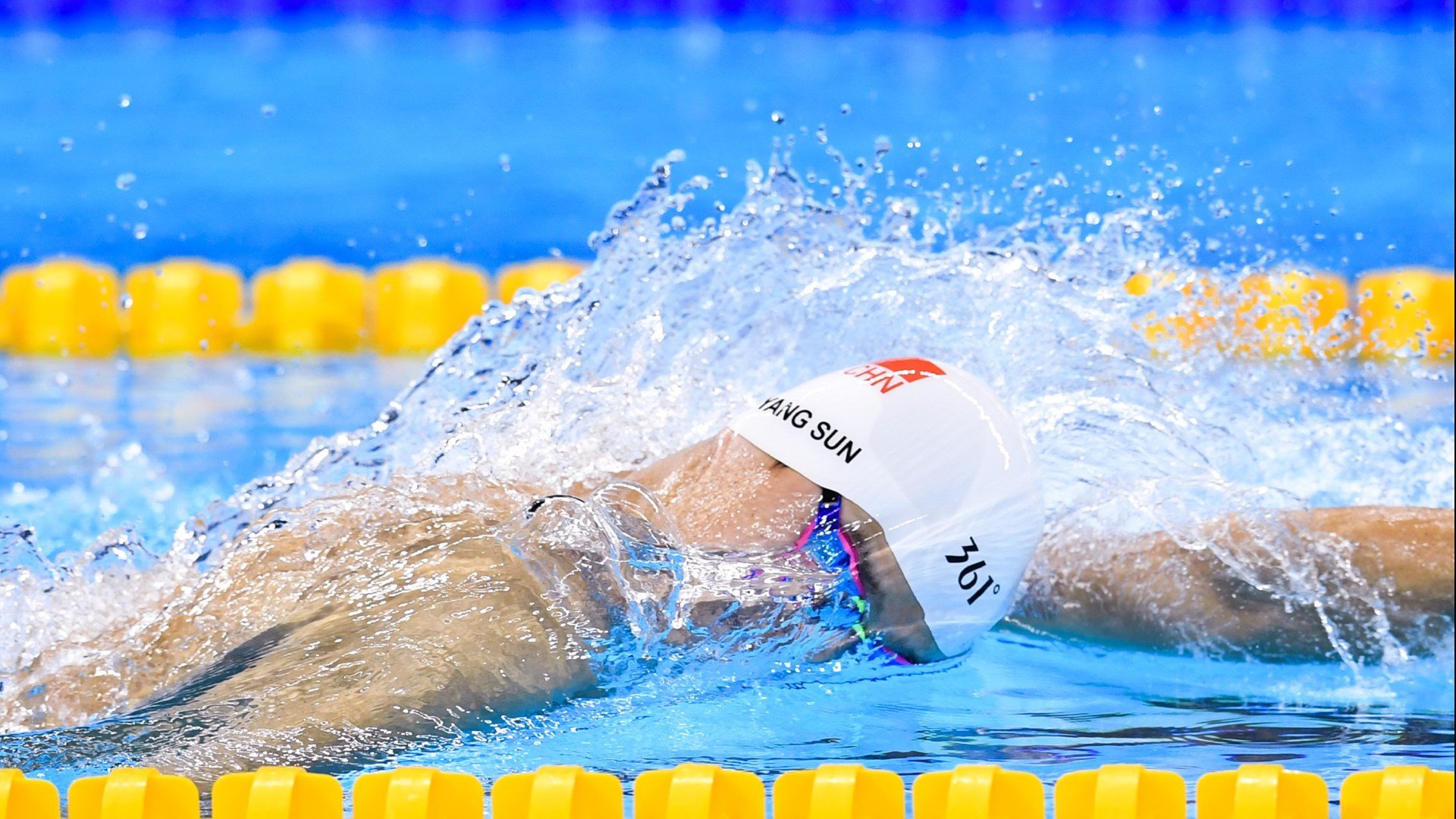 英超争冠之夜，内马尔带动全队节奏，一场决定性的胜利