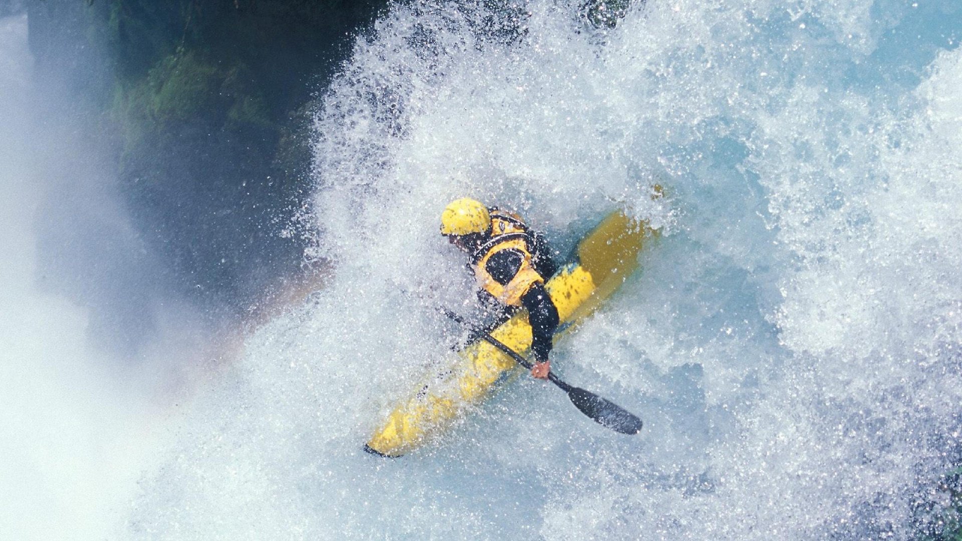 米兰体育-年终总决赛鏖战，纳达尔扛起全队的传奇之战